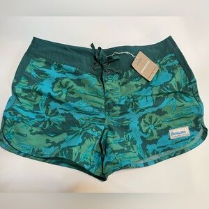 Women’s Patagonia Wavefarer Board Shorts